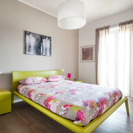 Lush Contemporary Flat Appartement